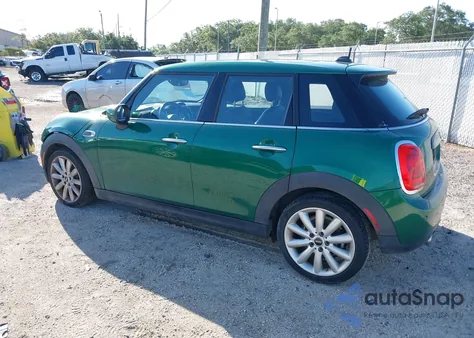 2020 Mini Hardtop Oxford Edition из США, поврежденный, VIN WMWXU7C06L2M63032